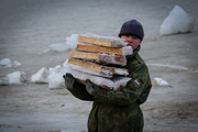Олег Кожемяко дал неделю на решение проблем с дровами в Приморье