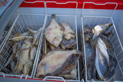 В магазинах Приморья значительно упали цены на рыбу